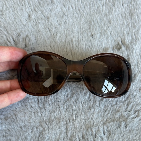 Oakley Abandon Sunglasses - Picture 1 of 6